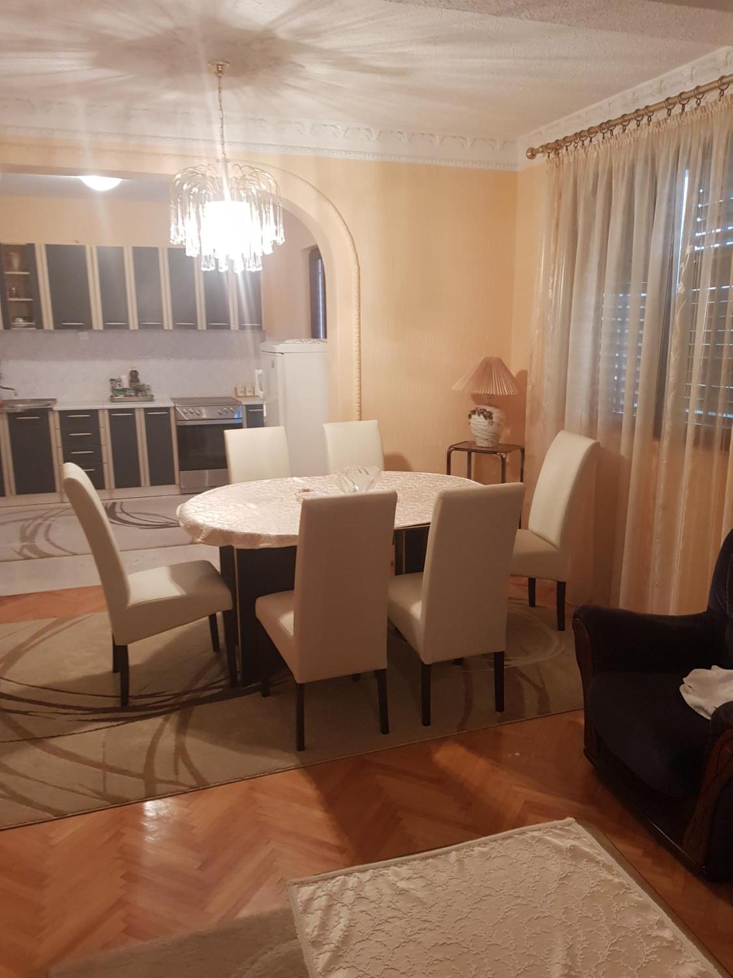 באר Holiday Home Celuga מראה חיצוני תמונה