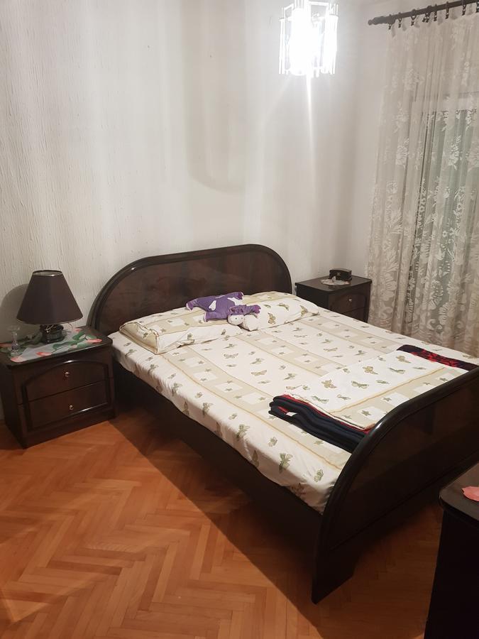 באר Holiday Home Celuga מראה חיצוני תמונה
